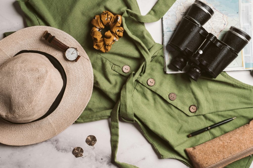 safari tour guide outfit